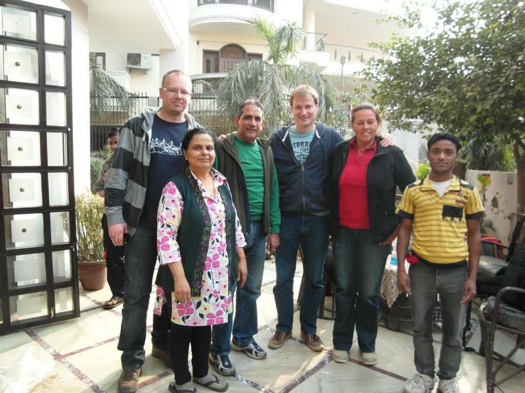 Sai Home Stay Bed & Breakfast- Near Tajmahal آغْرا المظهر الخارجي الصورة