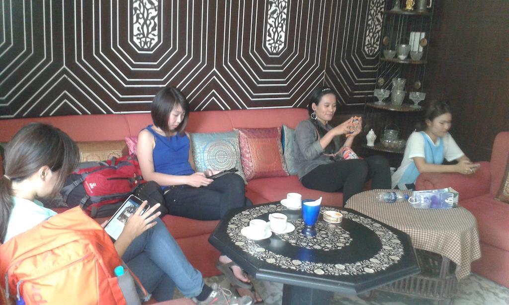 Sai Home Stay Bed & Breakfast- Near Tajmahal آغْرا المظهر الخارجي الصورة